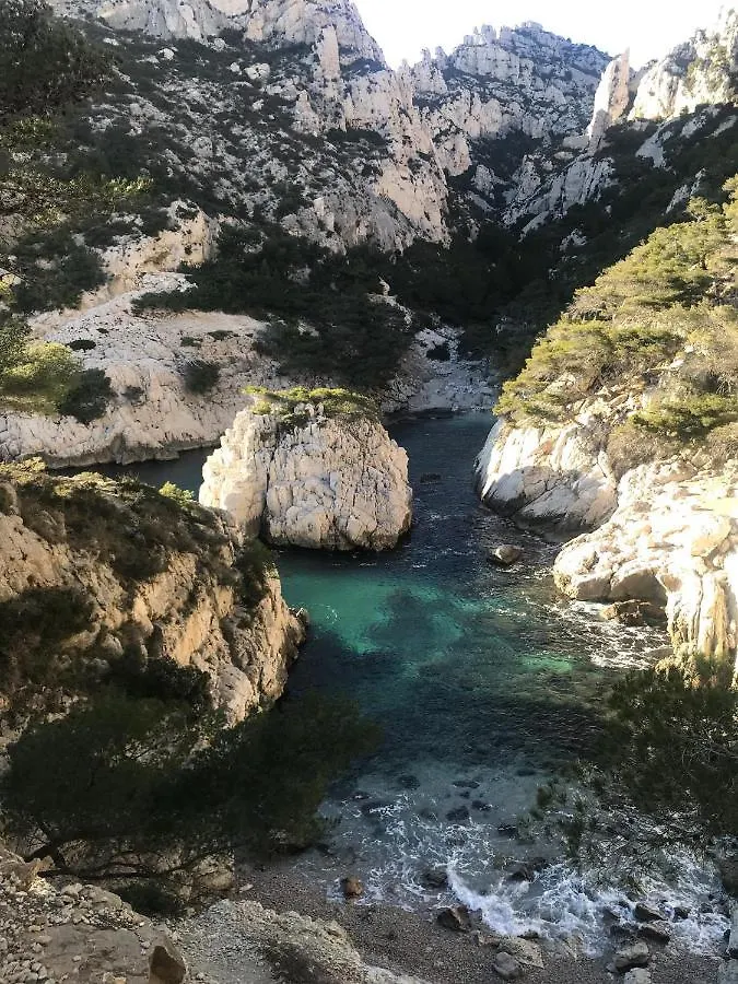 Le Sept Charmant Studio Aux Portes Des Calanques Cassis France