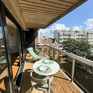  Appartement Large Sunny And Bright With Park View België